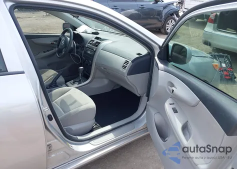 2013 Toyota Corolla L z USA, uszkodzony, nr VIN 5YFBU4EE5DP160606